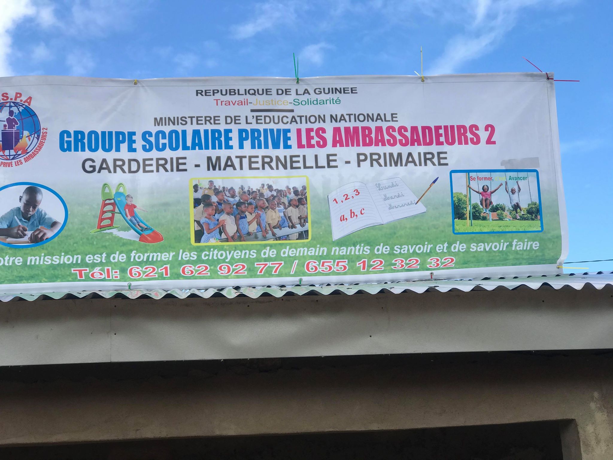 pancarte de l'école